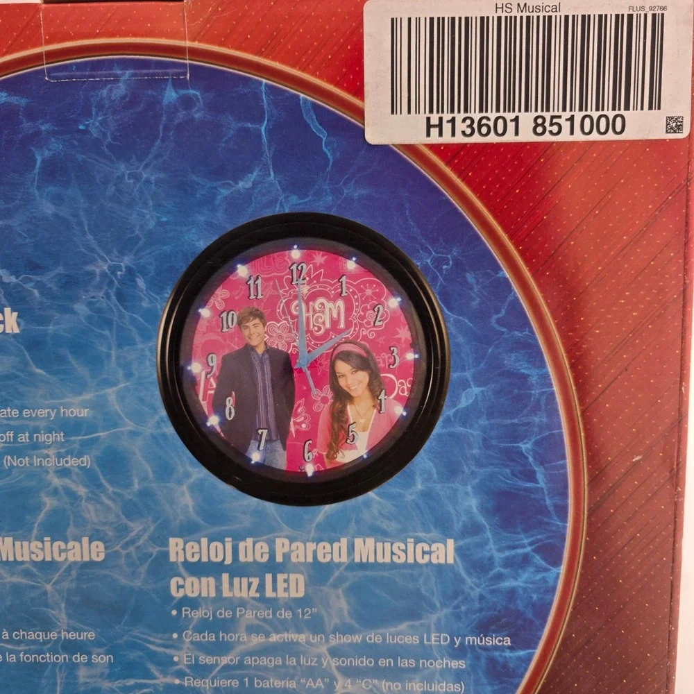 High School Musical‎ Wall Clock 2008 LED Lights NIB Disney Collectible Nostalgia